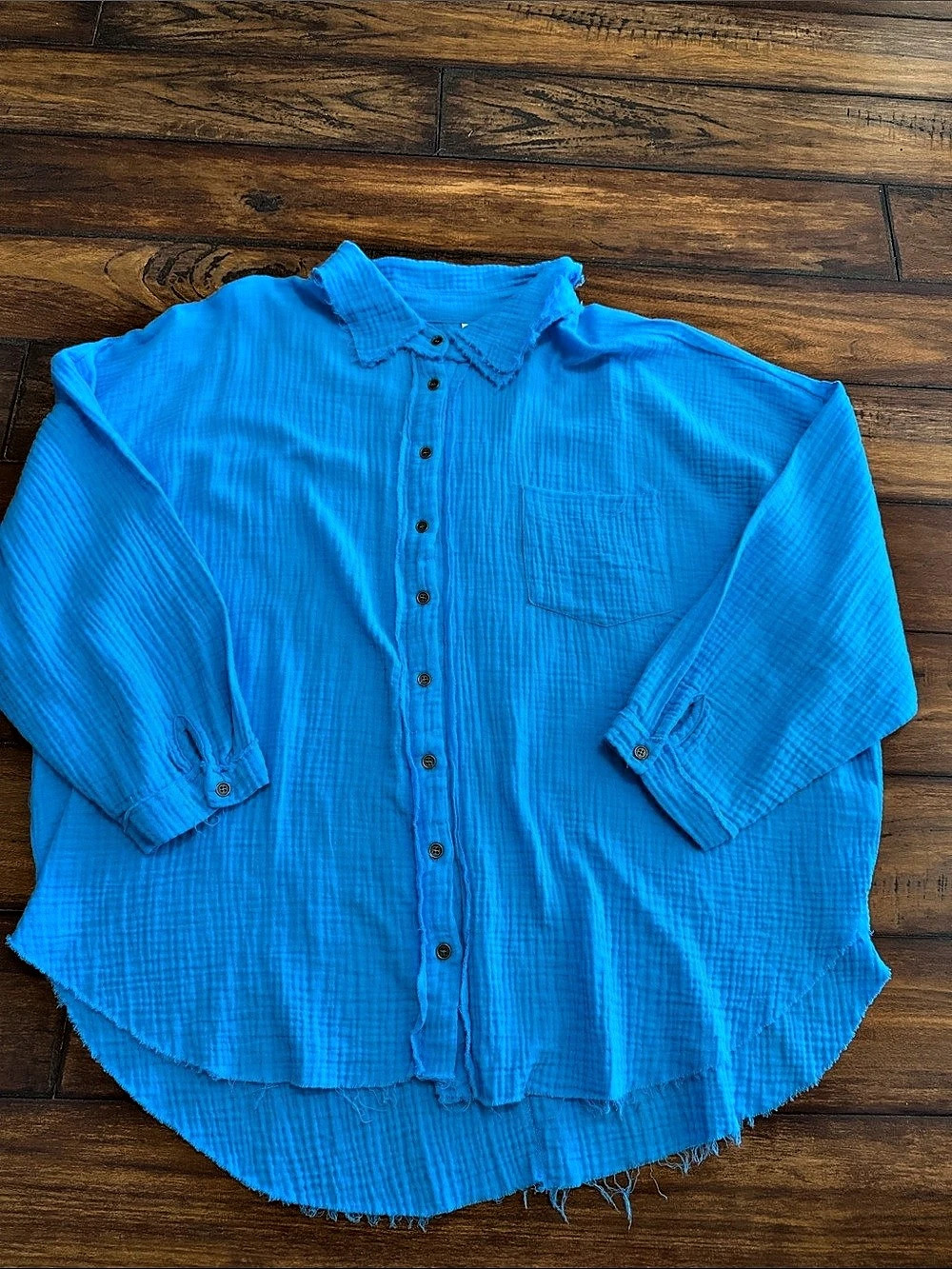 Zenana NWOT Blue Button-Down With Some Exposed Seams & Distressing